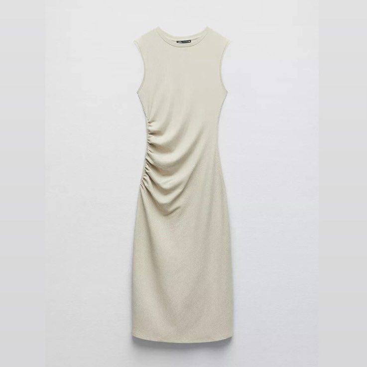 Zara Ribbed Dress with Gathering (Category: Dresses) located in Manila. Submitted by mdc.25 (Listing ID 1375174840, Image 1). Description: Zara Ribbed Dress with Gathering Color: Sand (beige brown) Size: Small - used less than 5x only LP posted; DM if sure buyer Purchased from ZARA PH Store RFS: DC ⛔️ No Return/Exchange ✅ MODE OF PAYMENT GCASH BANK TRANSFER DM to purchase/photos/details/inquiries Thank you!.