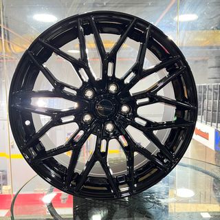 (Category: ) located in . Submitted by exoticwheels (Listing ID 1375358160, Image 1). Description: .