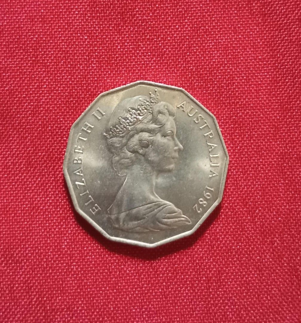 1982 Australian Brisbane Commonwealth Games 50 Cent Coin (Category: Currency) located in Quezon City. Submitted by jojoscollectibles (Listing ID 1375302207, Image 2). Description: Small discoloration as seen in last photo.