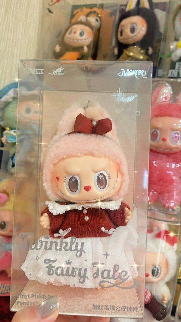 POP MART Labubu Mokoko クリスマス限定版正規品保証（LABUBU