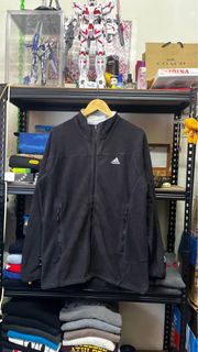 (Category: ) located in . Submitted by thrift.x.bundle (Listing ID 1375413724, Image 1). Description: .