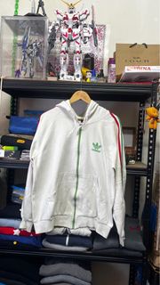 (Category: ) located in . Submitted by thrift.x.bundle (Listing ID 1375413219, Image 1). Description: .