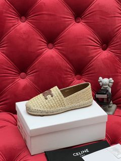 (Category: ) located in . Submitted by luxurycloset.shop (Listing ID 1375344696, Image 1). Description: .