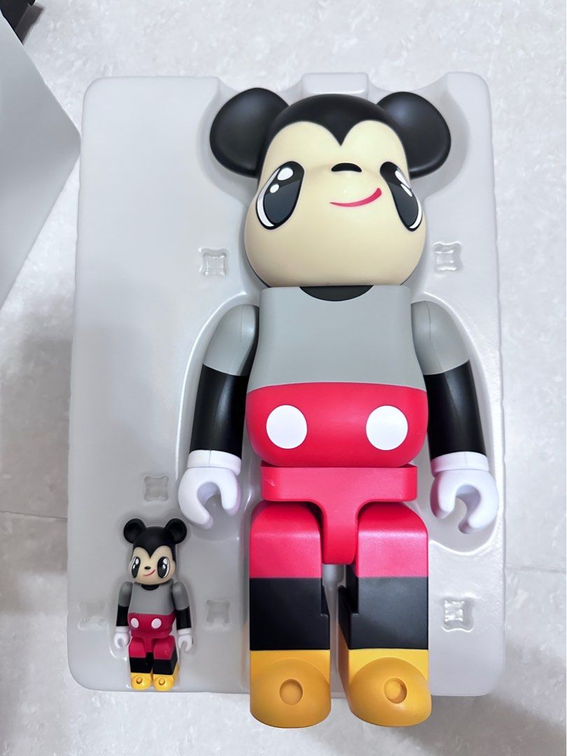 BE@RBRICK Javier Calleja Mickey Mouse大眼米奇400%100%, 書籍