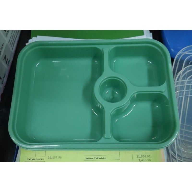 BIG BENTO BOX FOOD STORAGE (Category: Storage Boxes & Baskets) located in Taytay. Submitted by kjiandeclutters (Listing ID 1375455987, Image 3). Description: 💥💥💥refer to Mailing & Delivery info to place order👇🏻👇🏻👇🏻.