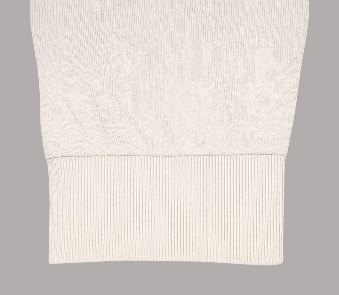 CHINISM (Category: Hoodies) located in Valenzuela. Submitted by alignment_label (Listing ID 1375284895, Image 3). Description: CHINISM PULLOVER SIZE XXL ON TAG W - 23 L - 32 SLEEVE LENGTH - 26.5 EXCELLENT CONDITION COMPLETE TAGS✅ COLOR RATE: 9.8/10 CONDITION: 9.8/10 NO ISSUE - NEED WASH PRICE: 200+SF SHIPPING OPTION: JNT.