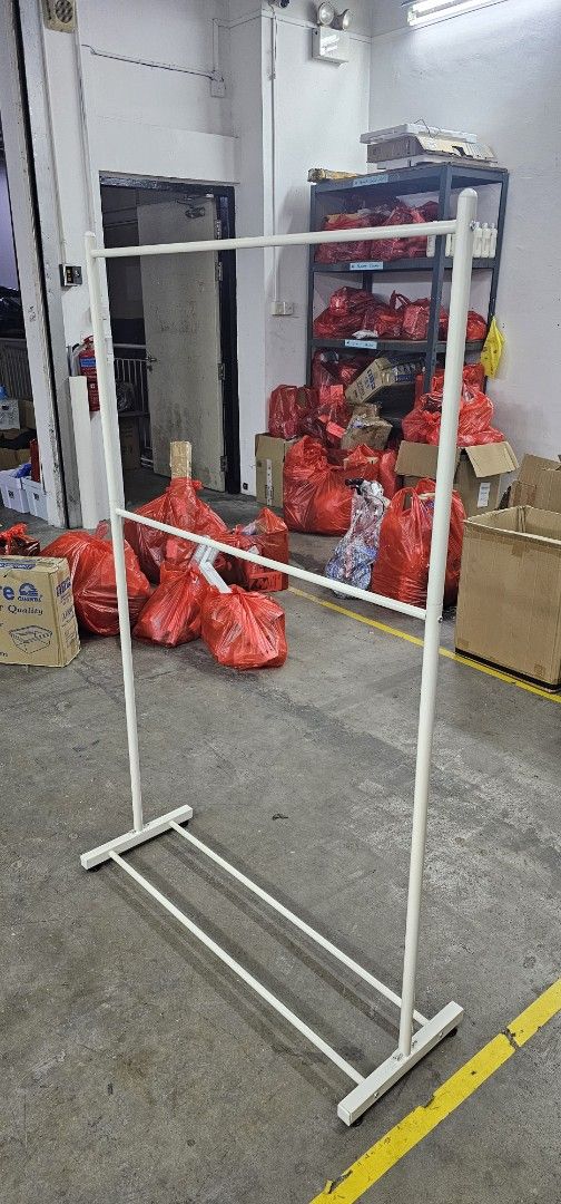 Cloth hanger65074874862850113