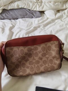 (Category: ) located in . Submitted by jessiicasu (Listing ID 1375343215, Image 1). Description: .