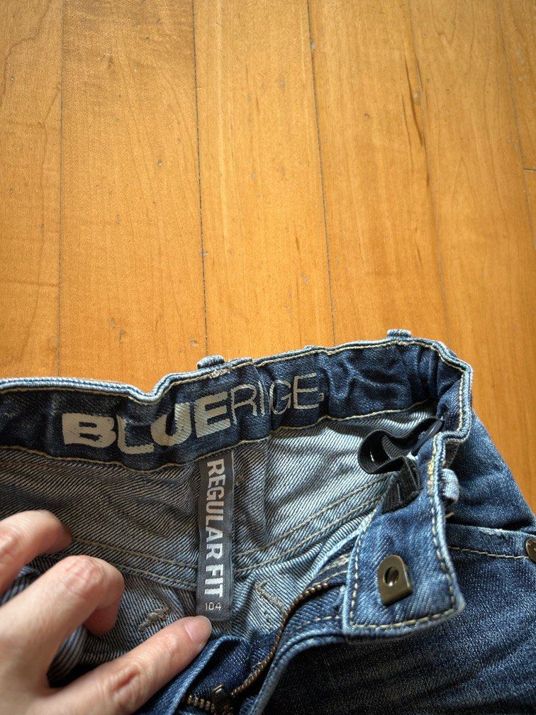 Denim Jeans kids (Category: Babies & Kids Fashion) located in Singapore. Submitted by jc4space (Listing ID 1375291372, Image 3). Description: Jeans (Regular Fit) Bought overseas Brand : BlueFridge WE size: 104 Adjustable waist band .