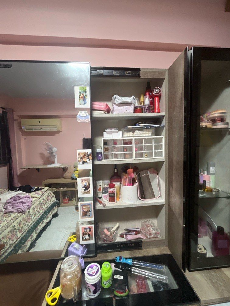 Dressing Table (Category: Shelves, Cabinets & Racks) located in Singapore. Submitted by fiqahzainalabidin (Listing ID 1375398984, Image 2). Description: I want to let go dressing table Lalamove get ur own driver to collect it tq...
