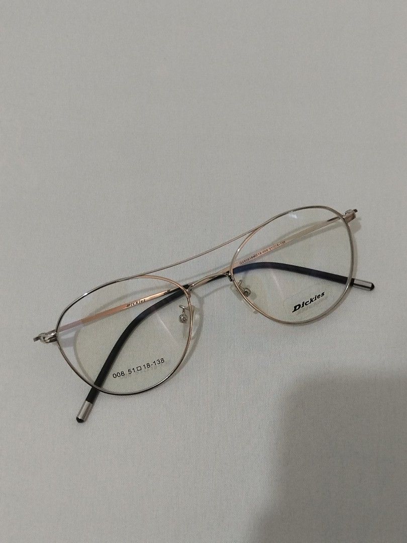eyeglasses frame (original dickies) prescriptive (tag: metro sunnies) (Category: Sunglasses & Eyewear) located in Antipolo. Submitted by ellhss (Listing ID 1375295850, Image 2). Description: Original Dickies glasses frame -300 each -Bought from SM (see tag) -Never been used, hindi pa po napalitan yung lens since yan yung original -Slightly nego.