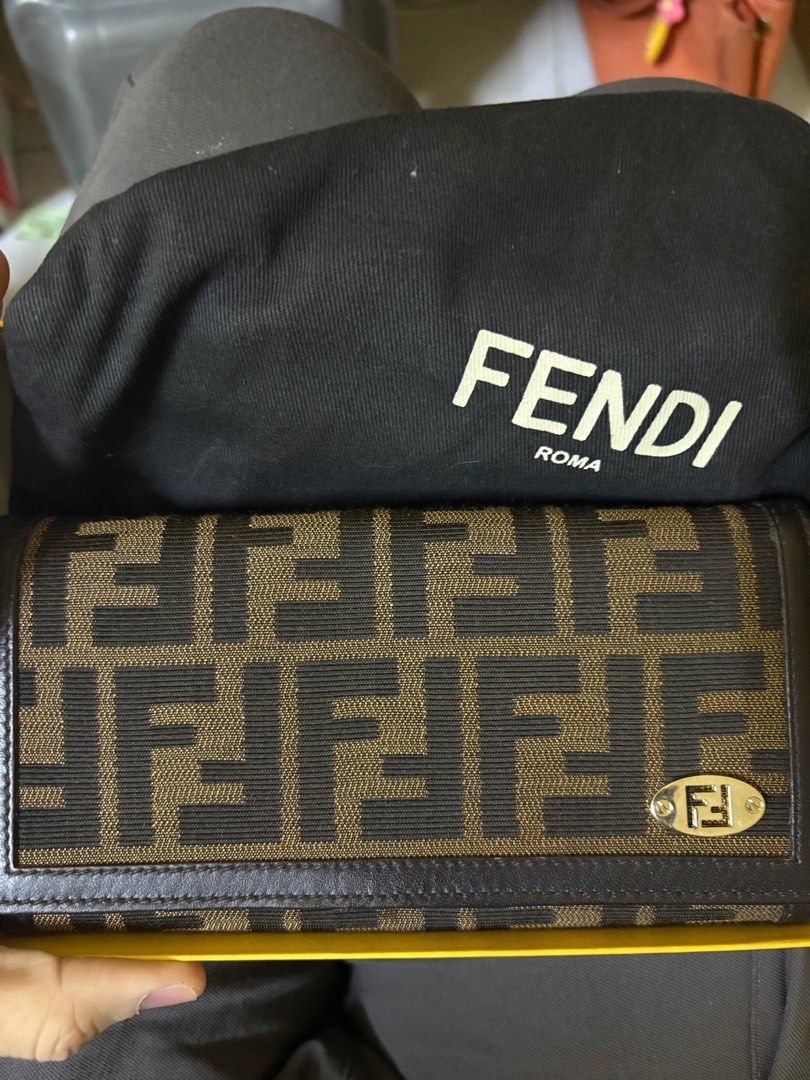 Fendi Zucca Long Wallet (Category: Wallets & Card holders) located in Quezon City. Submitted by randomstuffdeclutter33 (Listing ID 1375313563, Image 3). Description: like new, complete inclusions.