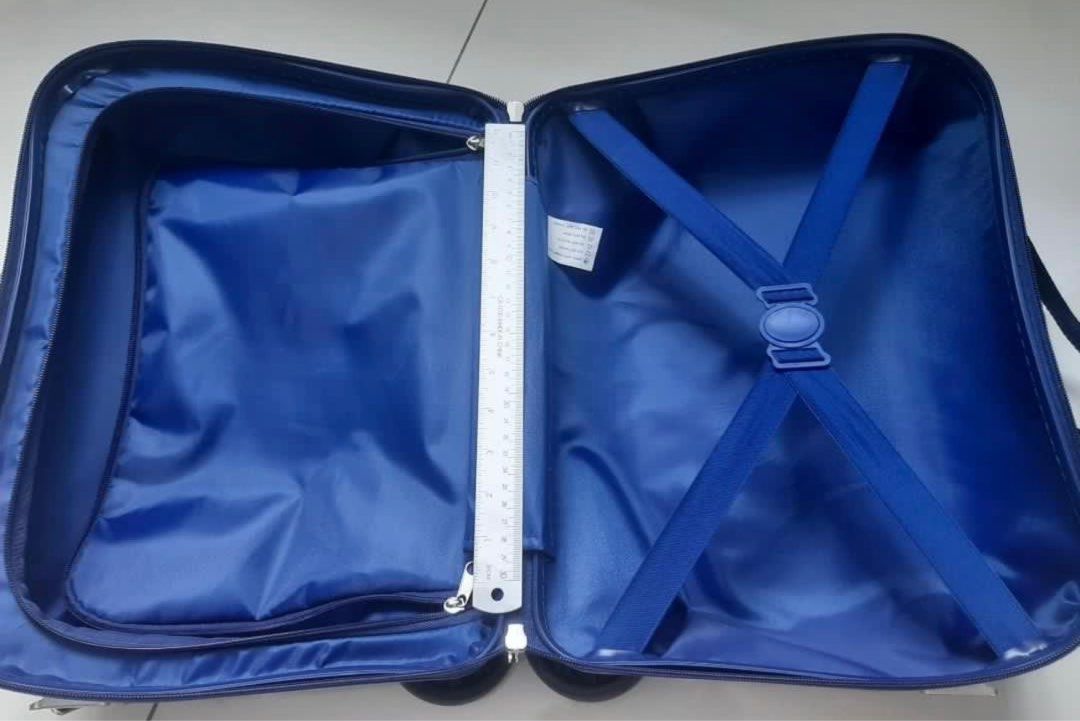 Friso gold cow ride on Luggage (Category: Other Babies Going Out Needs) located in Singapore. Submitted by faerix (Listing ID 1375386245, Image 2). Description: Brand new, never used and kept aside. Only available in Malaysia and that’s where it was purchased from. .