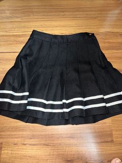 (Category: ) located in . Submitted by pobleon_x (Listing ID 1375446196, Image 1). Description: .