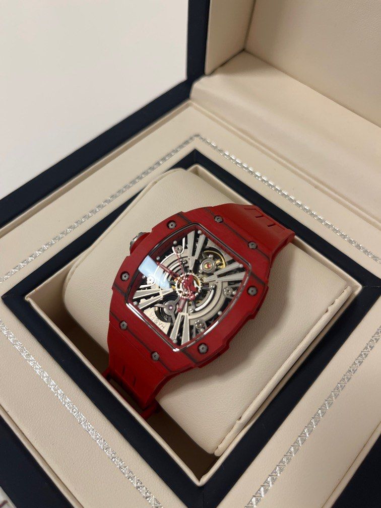 Hoafa automatic watch （分類：手錶）位於 Hong Kong。 由 tiarasmi 提交（商品編號 1375410621，圖片 2）。簡介： Brand new red Hoafa watch. I believe it is this model http://www.haofawatch.com/portal/article/index/id/260/cid/10.html。