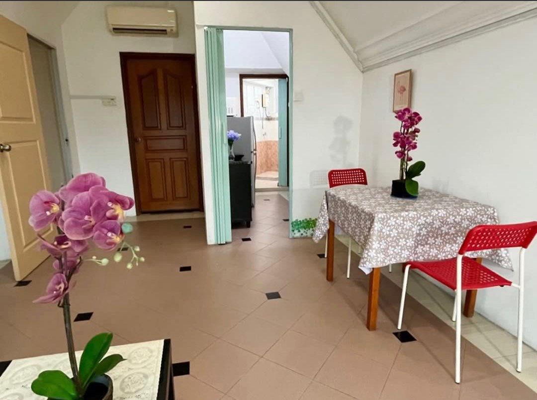 Hougang MRT, Studio Room for Rent, Private Living Room& Kitchen, Strictly for One Pax Only -91831157 (Category: Room Rentals) located in Singapore. Submitted by YSLE98 (Listing ID 1375292355, Image 2). Description: ❤ No owner staying and No Agent Fee! ❤ Ideal Home Group Since 1998 ❤ Professional team provides highly efficient service ❤ This studio room comprises a Living Room, Bedroom with storage, Kitchenette and Bathroom. Fully furnished (Airco