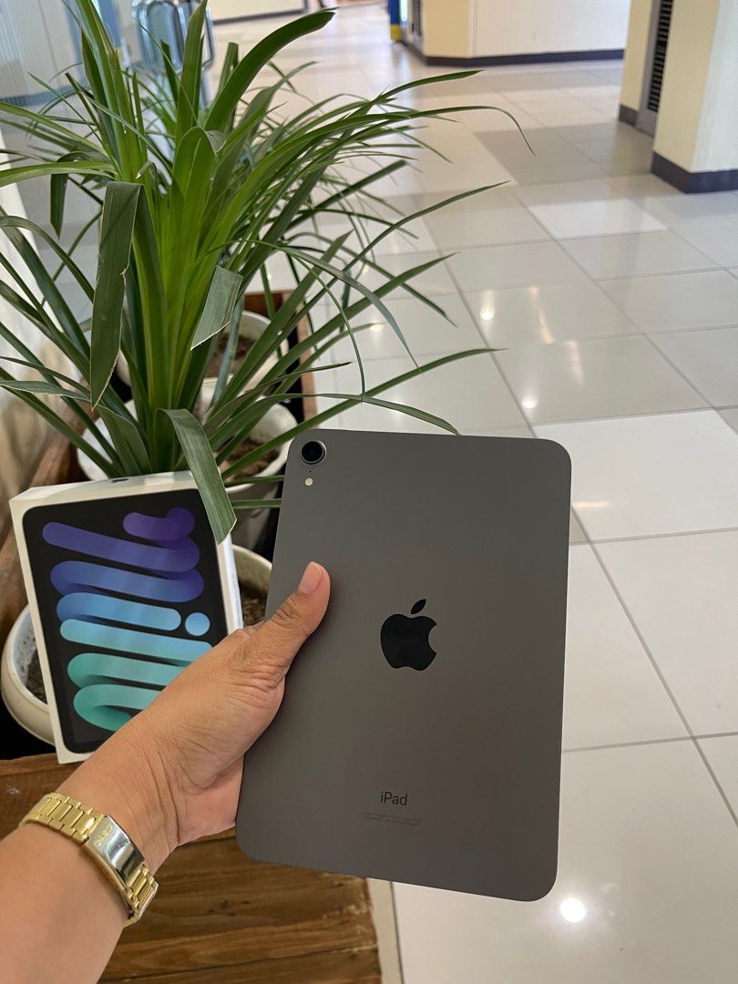 IPad mini 6th 64gb wifi (Category: iPad) located in Pasig City. Submitted by melissaomb01623 (Listing ID 1375374586, Image 2). Description: IPad mini 6th 64gb wifi good as new complete with orig charger and box 💯smooth pwedeng pwede sa maarti🥰 📌pick up store in greenhills shopping center 📌we do cod in metro manila and near provinces just add sf only 📌we ship nationwide via LBC 📌we accept swap/trade in 📌we accept credit card installment 📌w
