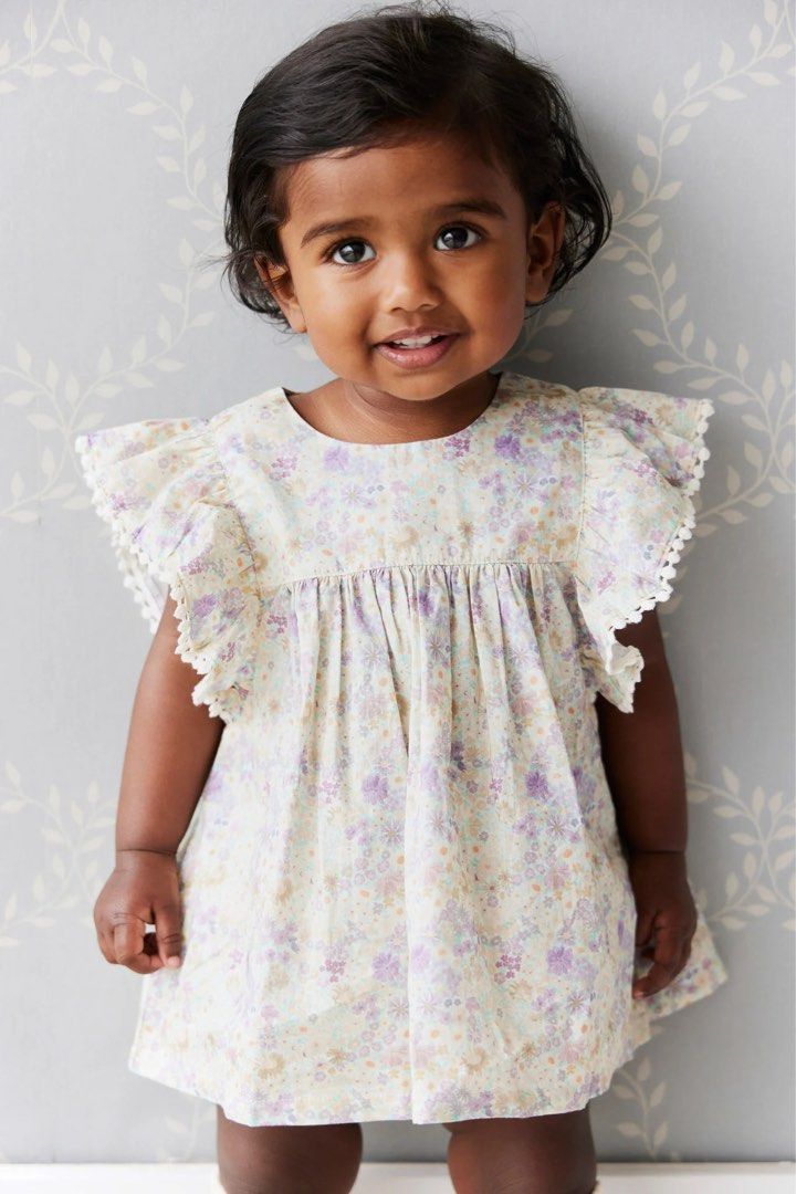 Jamie Kay Eleanor Top Mayflower (Category: Babies & Kids Fashion) located in Singapore. Submitted by sellphy (Listing ID 1375277302, Image 1). Description: Worn once or twice. Good as new with no flaws. For ale only. Not negotiable. Please add $2 for postage..