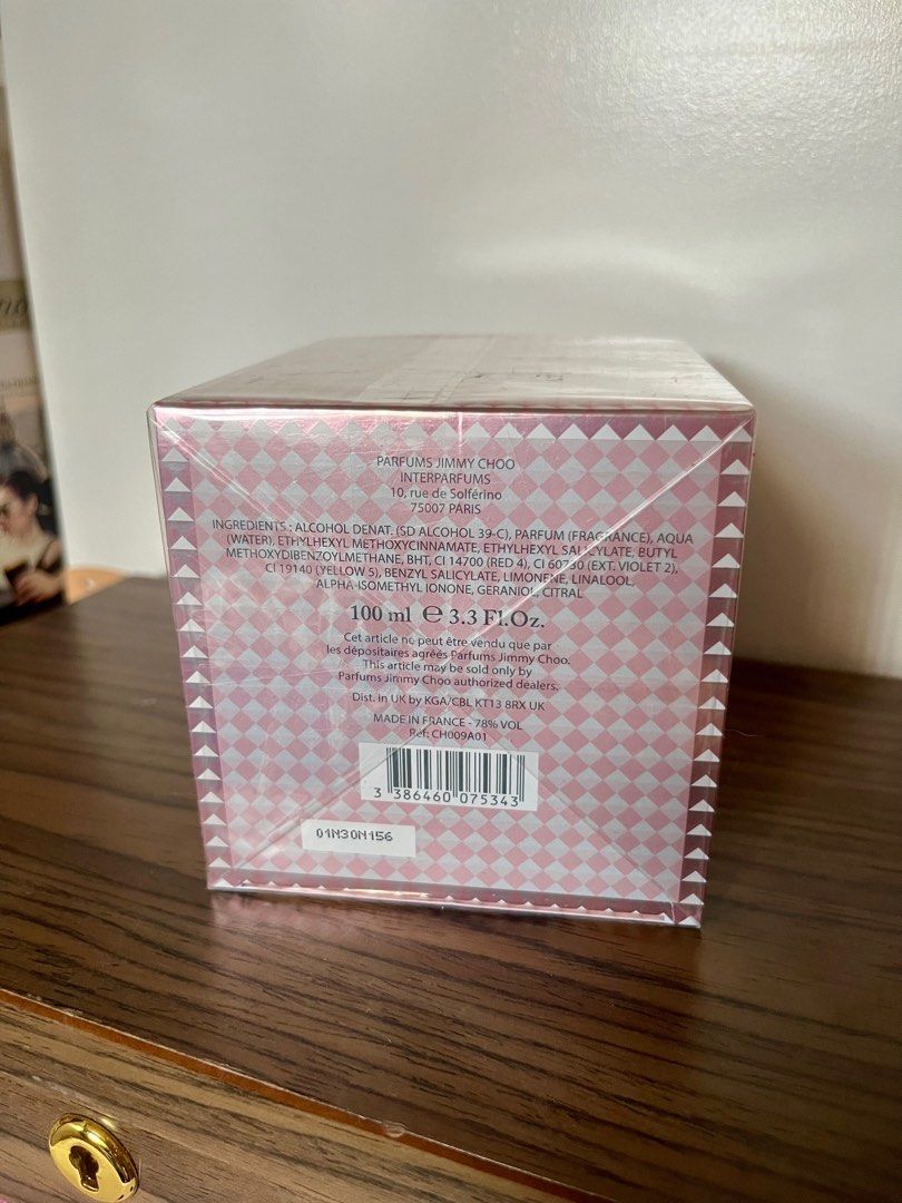 Jimmy Choo Illicit Flower Perfume 100ml (Category: Fragrance & Deodorants) located in Quezon City. Submitted by _pinkygrace (Listing ID 1375295254, Image 3). Description: 95% full 😊 RFS: need magbawas sa collection 😆.