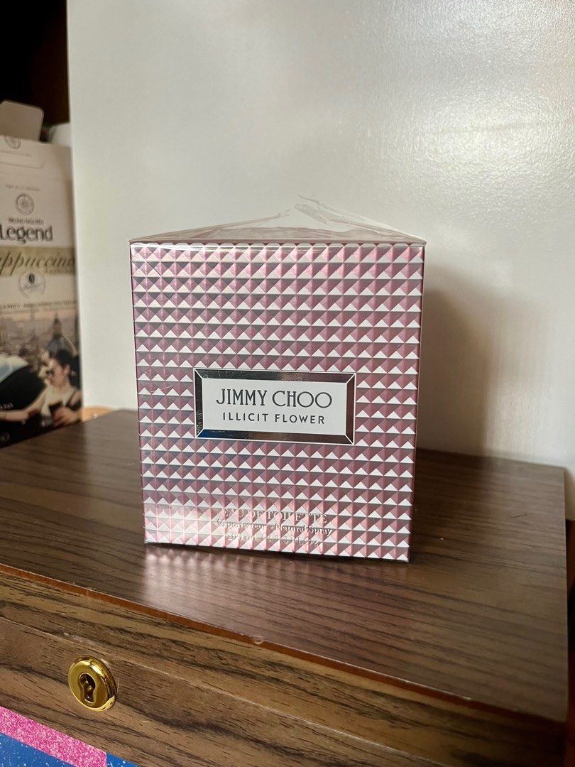 Jimmy Choo Illicit Flower Perfume 100ml (Category: Fragrance & Deodorants) located in Quezon City. Submitted by _pinkygrace (Listing ID 1375295254, Image 2). Description: 95% full 😊 RFS: need magbawas sa collection 😆.