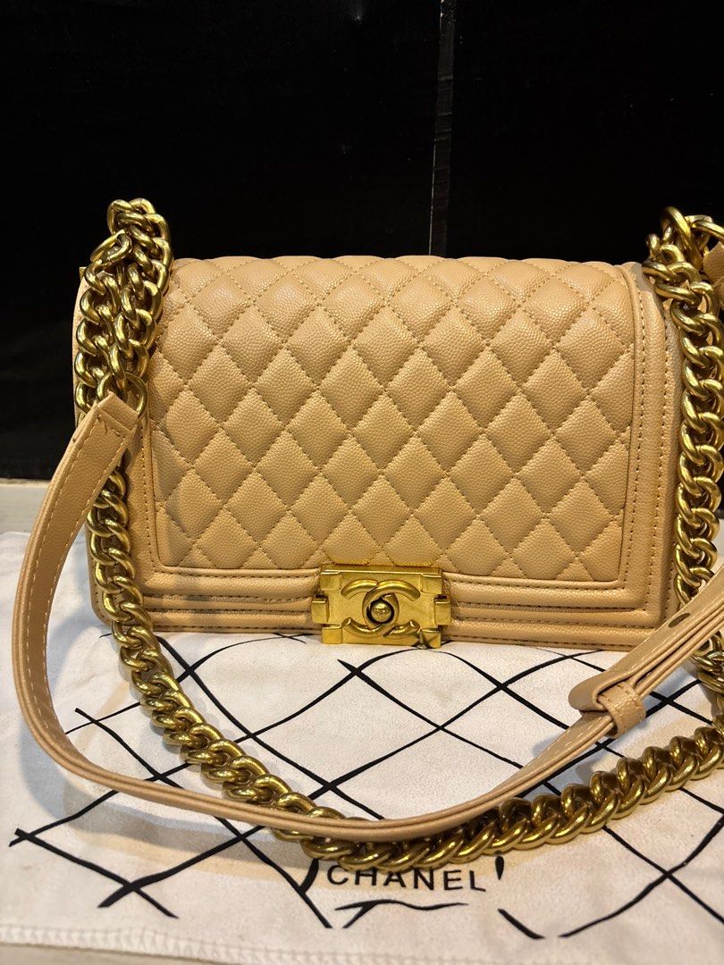 JP Chanel leboy (Category: Luxury Bags & Wallets) located in Cebu City. Submitted by day.98 (Listing ID 1375412977, Image 2). Description: selected from japa mn surplus caviar leather with holo sticker micro chips with dust bag.