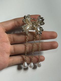 (Category: ) located in . Submitted by pinkluxsg (Listing ID 1375291162, Image 1). Description: .