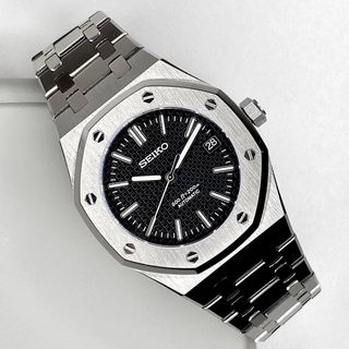 (Category: ) located in . Submitted by jantzen.watches (Listing ID 1375285361, Image 1). Description: .