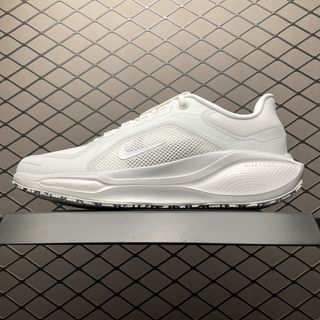 (Category: ) located in . Submitted by lovely_shoes (Listing ID 1375398747, Image 1). Description: .