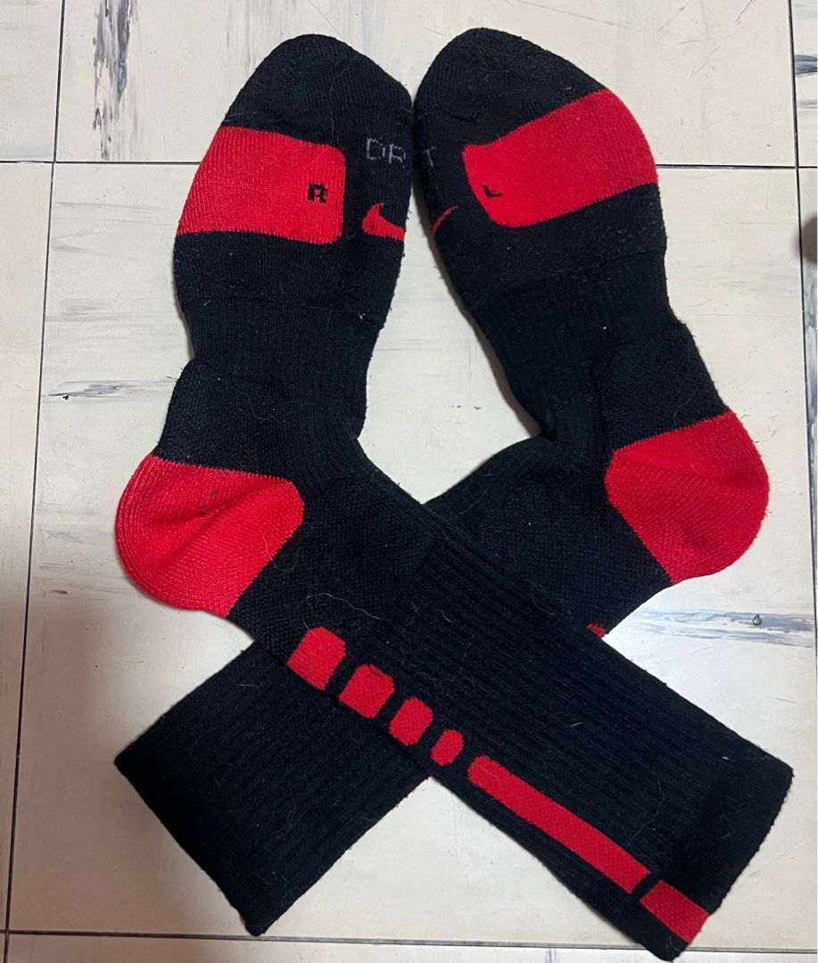 Nike Lebron black and red elite crew socks (Category: Activewear) located in Cainta. Submitted by p3spreloved (Listing ID 1375366311, Image 3). Description: Size L Used a few times by my son .