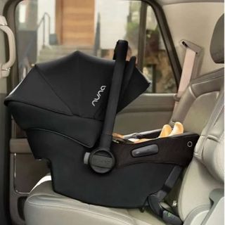 (Category: ) located in . Submitted by justbuyingstufg (Listing ID 1375459239, Image 1). Description: .