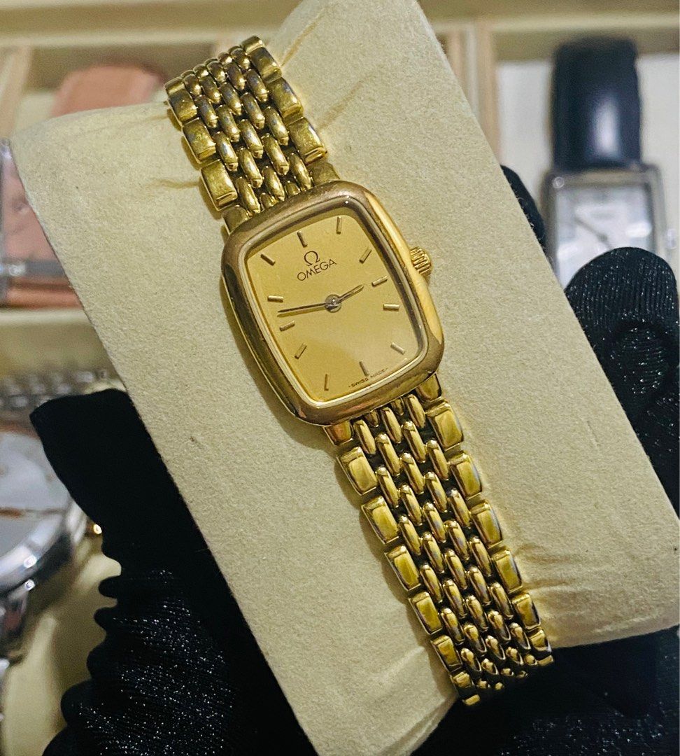Omega Deville (Category: Luxury Watches) located in Baliuag. Submitted by clicksmileph (Listing ID 1375453516, Image 3). Description: Omega Deville Authentic watch Gold Plated Strap Fit up to 16cm wrist Guaranteed Authentic 8.8/10 All working condition Meet up SM Baliwag LBC COD Nationwide.