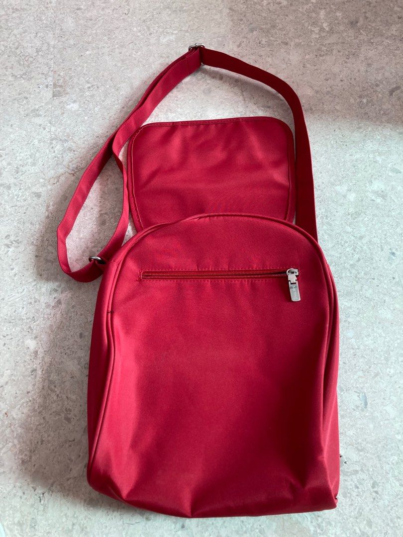 Philips Avent thinsulate insulation bag (Category: Carriers & Slings) located in Singapore. Submitted by jeankohsc (Listing ID 1375328206, Image 2). Description: .