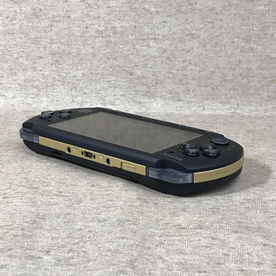 PSP-3000 MHB Monster Hunter Portable 3rd Hunters Model (Category: PlayStation) located in Manila. Submitted by japan_treasure (Listing ID 1375400669, Image 3). Description: PSP-3000 MHB Monster Hunter Portable 3rd Hunters Model Operation not confirmed No battery.