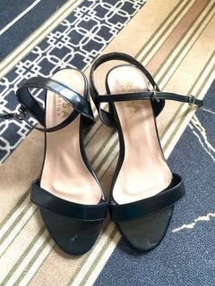 (Category: ) located in . Submitted by preloved_atik (Listing ID 1375323012, Image 1). Description: .