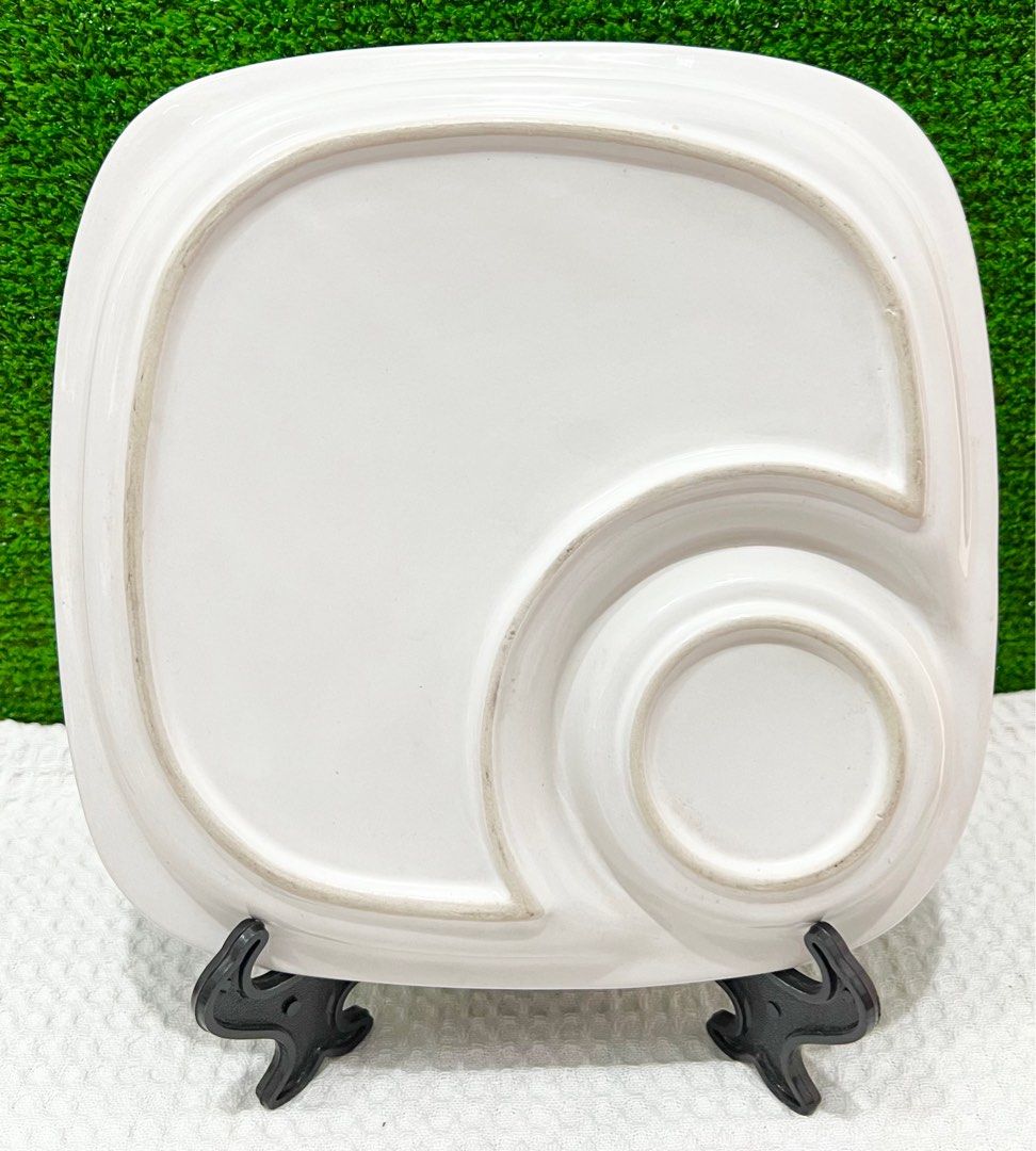 Sanrio Charmmy Kitty Ceramic Plate (Category: Dinnerware & Cutlery) located in Binan City. Submitted by mayjhe (Listing ID 1375274777, Image 2). Description: ✨ For Sale ✨ ☘️ Sanrio Charmmy Kitty ☘️ Ceramic Plate 🌸 Other details posted 🔖 Price is ₱ 185.00 🌸 MOP : Gcash 🛵 Courier J&T and Lalamove 🇵🇭 Location Biñan Laguna 📋 Shipping by schedule 📌 NO COD & COP ☘️ For Fragile Items we ensure the the items are packed securly with bubble warp & 