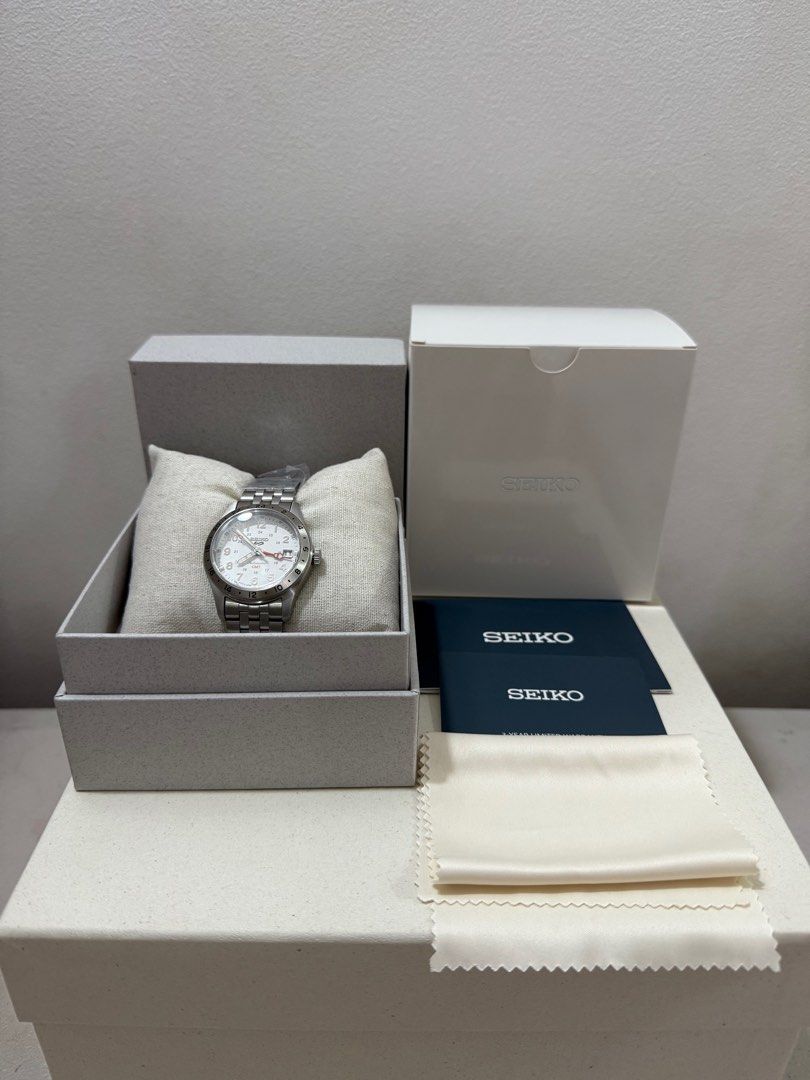 Seiko Field GMT SBSC009 JDM (Category: Luxury Watches) located in Las Pinas. Submitted by cnp2021 (Listing ID 1375336500, Image 1). Description: BRANDNEW SEIKO FIELD GMT EXPLORER SBSC009 - (Japan Exclusive/Limited release) 🇯🇵 Complete inclusion - Plastics/Stickers 3yrs Seiko warranty Sold out at Seiko stores 📈 Grab/Lalamove/Gogoexpress/LBC BDO/BPI/Gcash/Layaway 🏷️ : Php 24990 📍: Las Pinas DM us for inquiries @kicksntech.