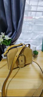 (Kategori: ) berada di . Dikirim oleh 8ullyvidyanata (ID iklan 1375371227, Gambar 1). Deskripsi: .