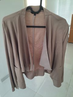 (Kategori: ) berada di . Dikirim oleh preloved_miraa (ID iklan 1375354135, Gambar 1). Deskripsi: .