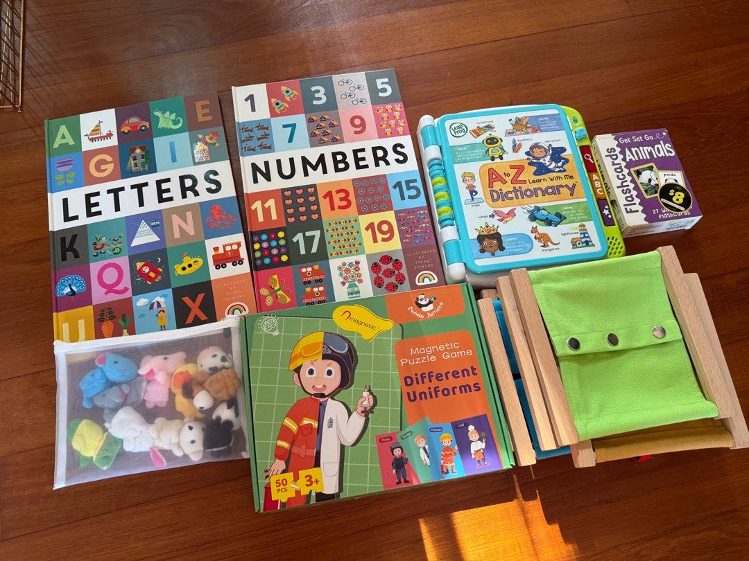 Toddler books and toys (Category: Infant Playtime) located in Singapore. Submitted by gkly06 (Listing ID 1375444411, Image 1). Description: SELLING ALL IN A BUNDLE Priced to go Price inclusive of courier .