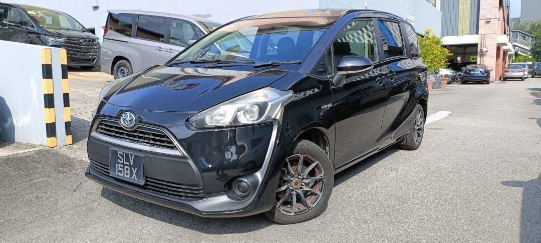 Toyota Sienta Hybrid 1.5A G Auto62886405469826113