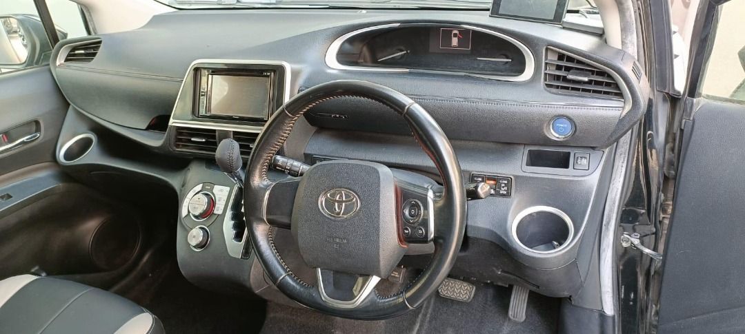 Toyota Sienta Hybrid 1.5A G Auto62886405469826113