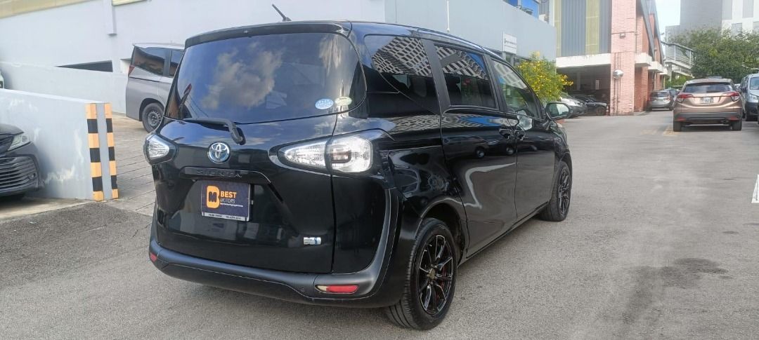 Toyota Sienta Hybrid 1.5A G Auto62886405469826112