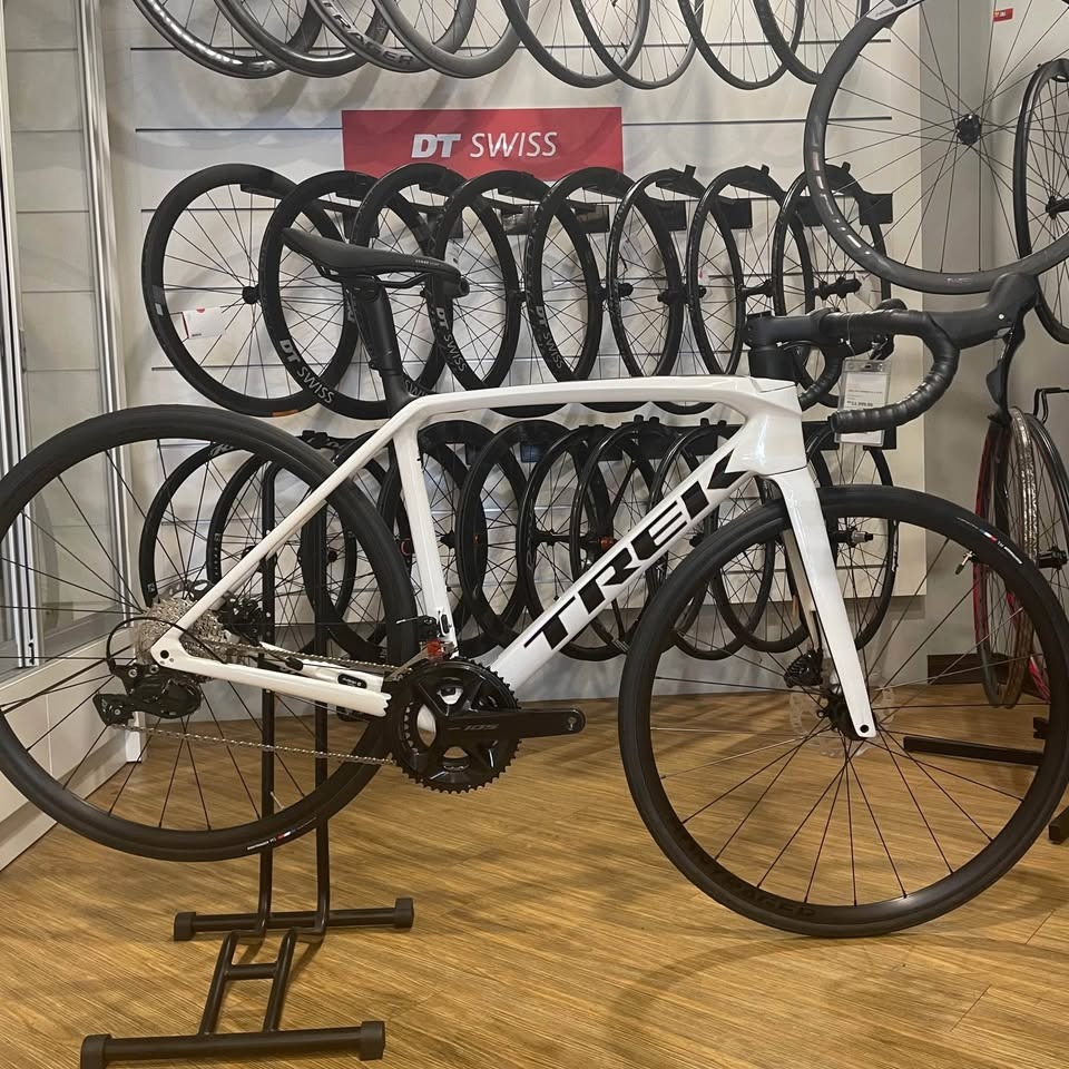 Trek emonda sl5 road bike - SIZE 50&54 Last 2 Unit, Sports Equipment ...