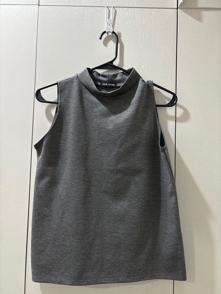 True Clothing Free Size Grey Blouse (Category: Sleeveless) located in Quezon City. Submitted by hellocaitlin (Listing ID 1375424844, Image 1). Description: Width: 42cm (has stretch) Length: 56cm from shoulder Fits like a Small-Medium .