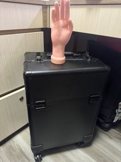 美甲所有工具、基本功能甲油膠、貼紙、甲片模、UV膠 、磨機、 轉頭、吸塵機、全新64192810056193110