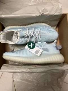 yeezy mono ice footlocker