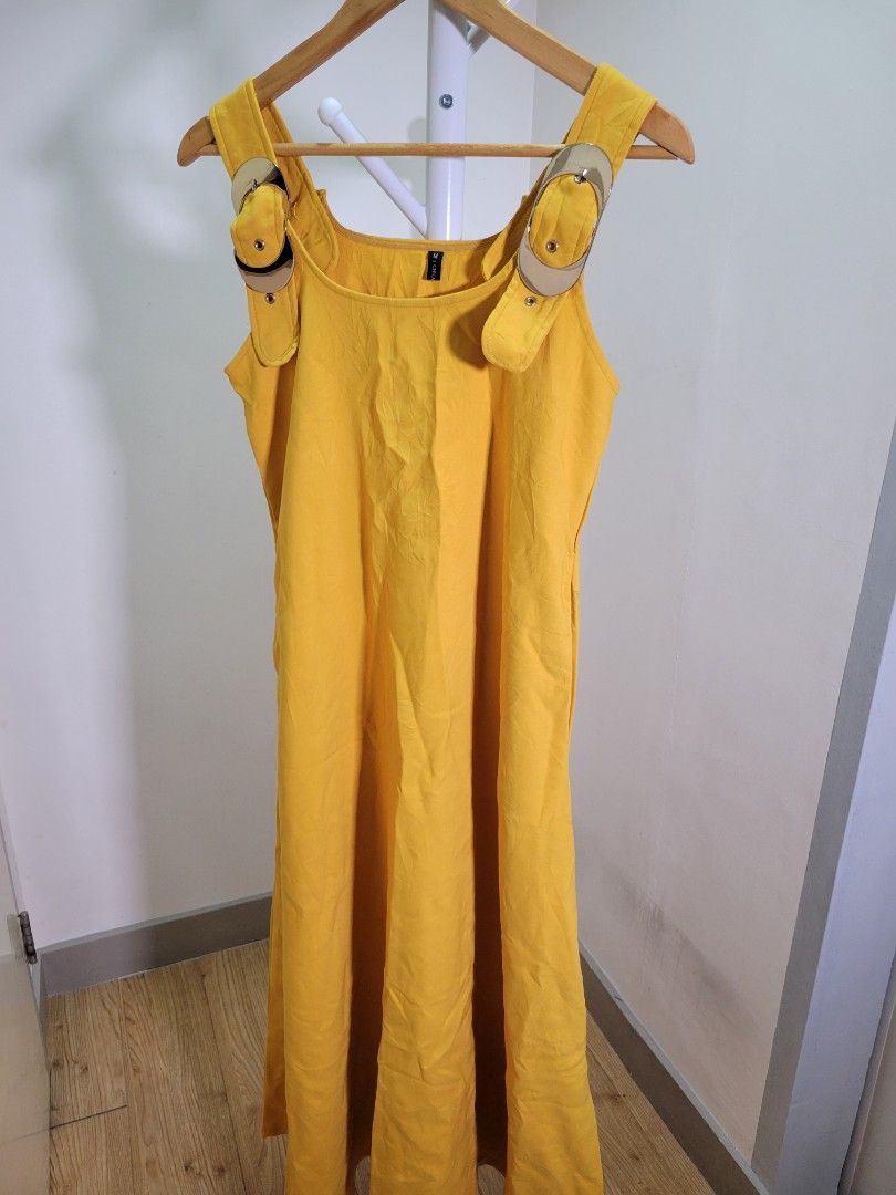 Yellow A-Line Dress (Category: Dresses) located in Las Pinas. Submitted by cabinetchasu (Listing ID 1375387584, Image 1). Description: Please read before messaging 🔻⬇️🔽👇 Details: - Offbrand and hand me down dress in great quality - Makapal ang tela, thick quality - Straps and buttons are in good condition - Floor length if you're 5ft - Fits M body frame - RFS decluttering - Can offer last price to sure buyers, just kindly ask MOP Gcash, BPI, o