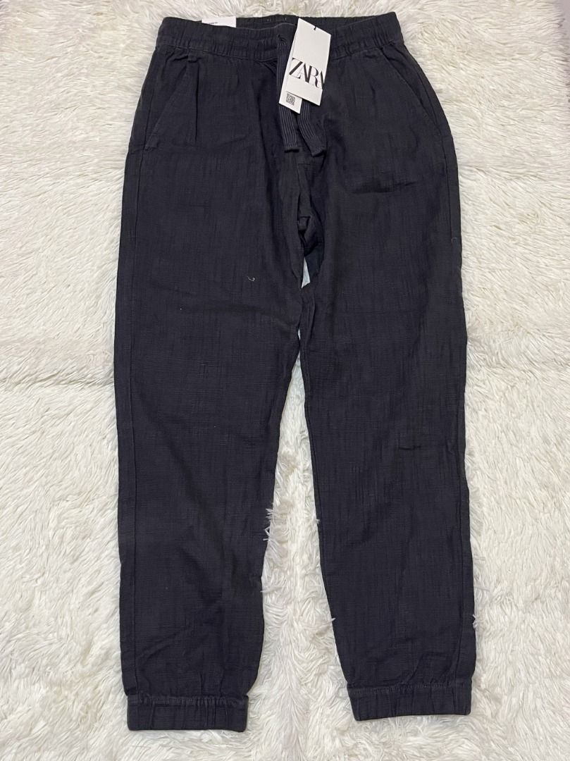 Zara Jogger Pants Relaxed Fit (Category: Joggers) located in Cainta. Submitted by STRNGRPBLCPH (Listing ID 1375432424, Image 1). Description: Brandnew 50% OFF!! Zara Jogger Pants Relaxed Fit Size Small SRP 2495 FOR SALE ONLY 1250 Cainta Rizal +SF.