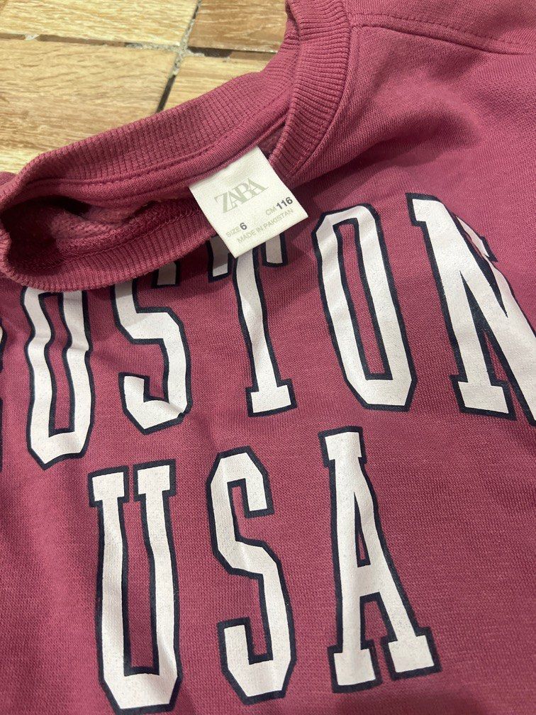 Zara kids university sweater (Category: Babies & Kids Fashion) located in Quezon City. Submitted by hzm29 (Listing ID 1375399616, Image 2). Description: .