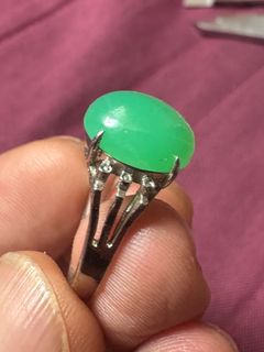 18K Jade Oval Ring for Women630042573240341111